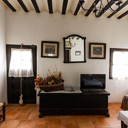 La Casa De Los Soportales Chinchón Buitenkant foto